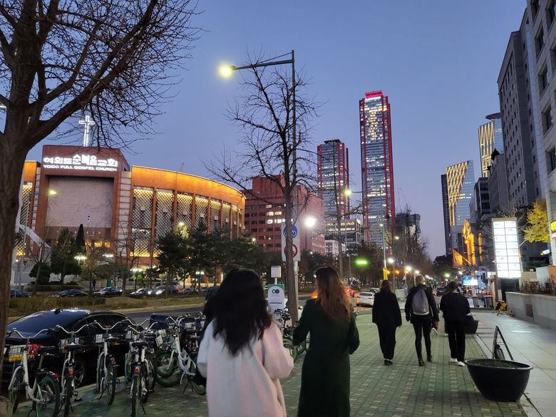 Escape To Explore Series  Nightlife In Seoul  - 8