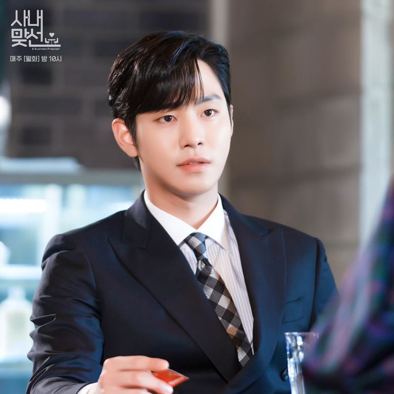 Ahn HyoSeop As Kang TaeMu Is The Best Male Character In 2022 K-Dramas As Voted By Global Fans