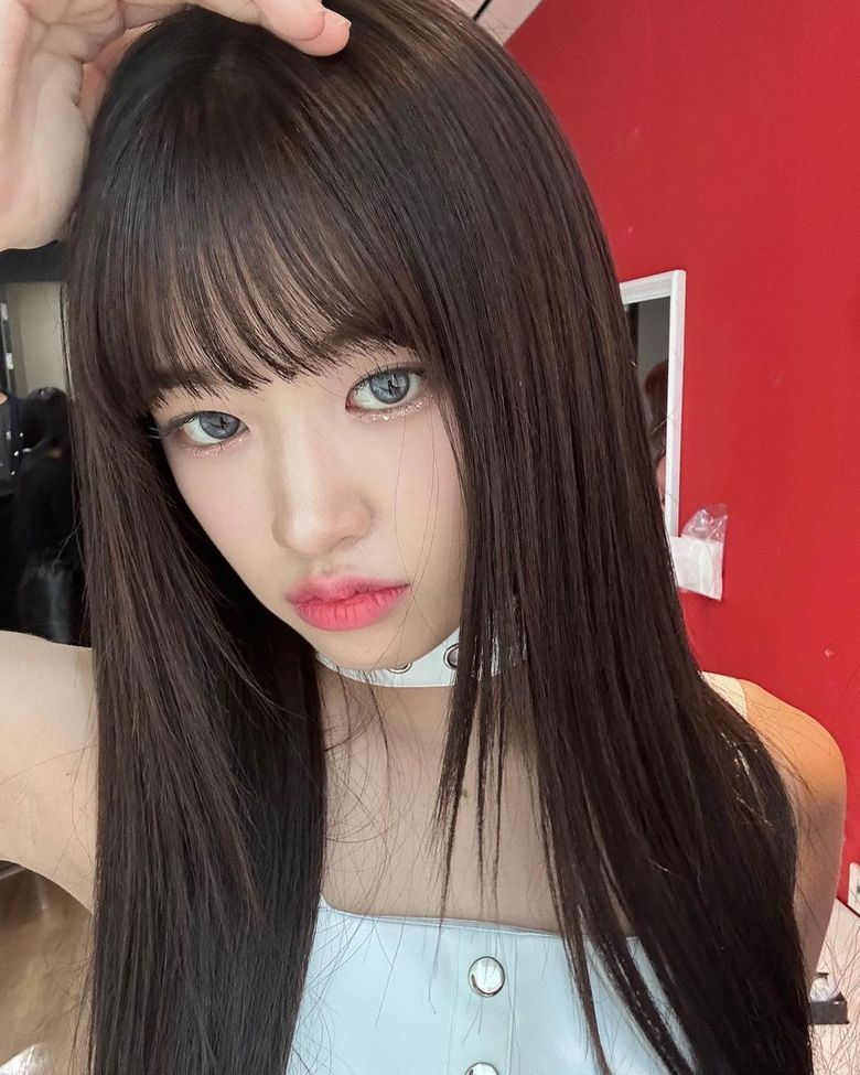Makeup products used by IVE's YuJin for beautiful pink lips