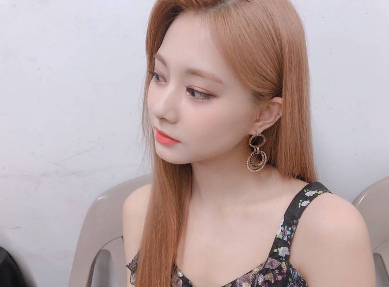 Tzuyu's Top 20 Girlfriend Photos: TWICE's A Walking Masterpiece