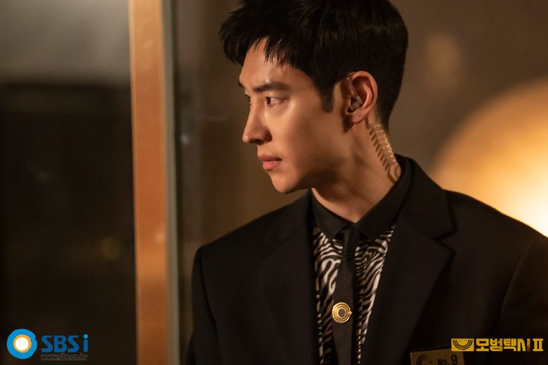Top 10 Korean Actors and Must-See Dramas Dominating Discussions in the 1st Week of April