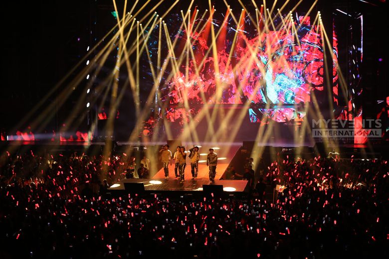 iKON’s ‘TAKEOFF’ World Tour Ignites Kuala Lumpur’s Axiata Arena With Powerful Performances