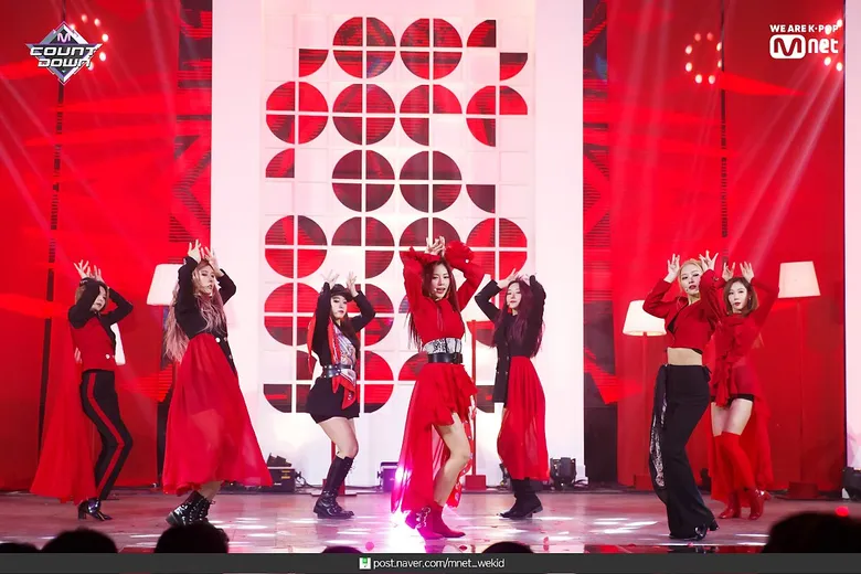  10 DREAMCATCHER Stage Outfits We Want To See Again