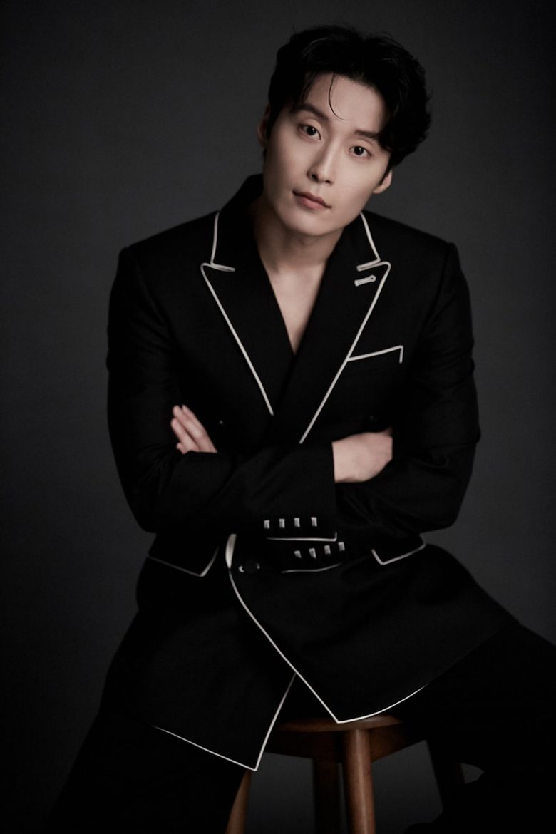 Find Out About Heo NamJun Playing The Charismatic Jeong SoonGu In "The Matchmakers"