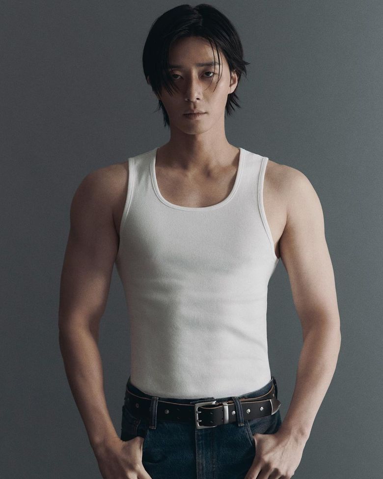 Top 10 Korean Actors Who Look Breathtaking In Vests