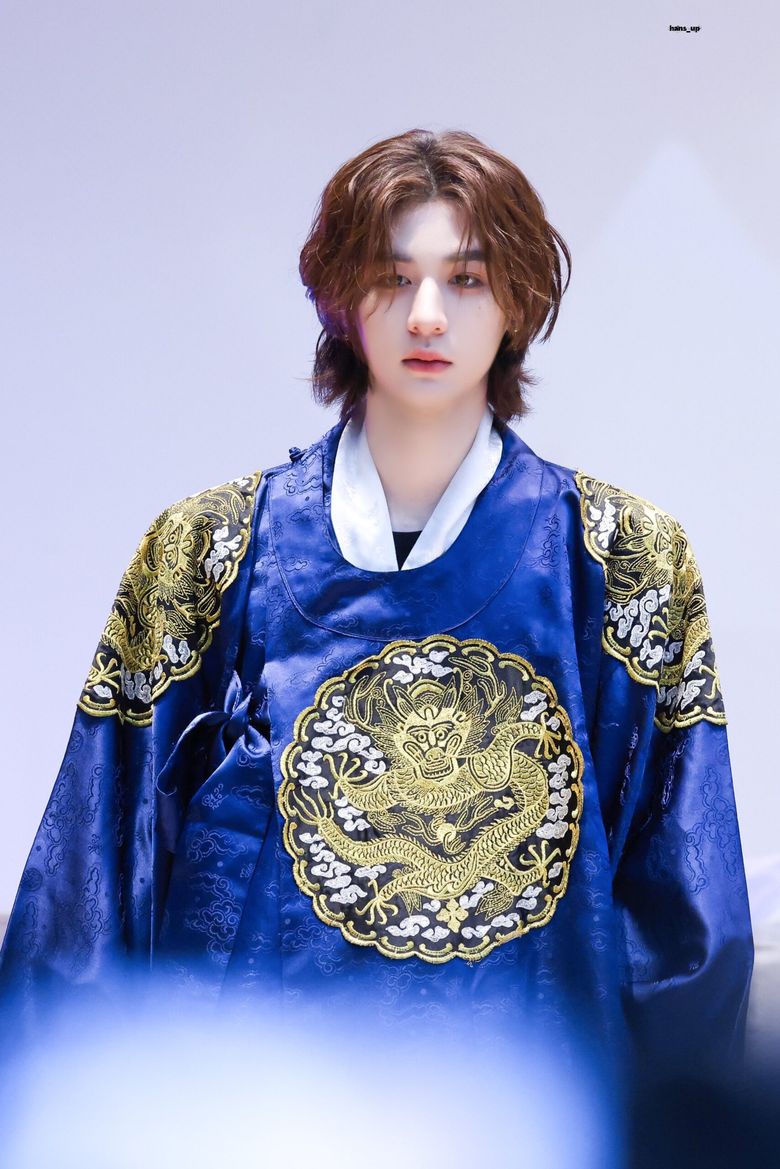  5 Prettiest 5th Gen K-Pop Male Idols That Give Off Prince Vibe