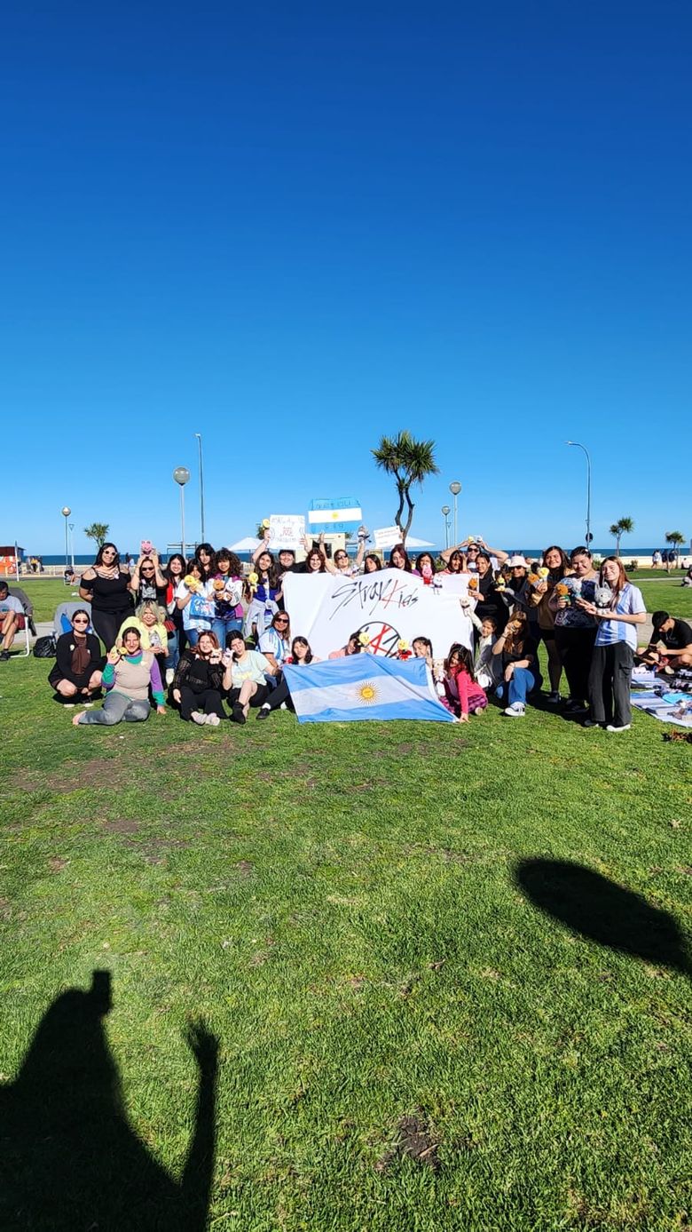 The Revolution of STAY Argentina: Making History to Bring Stray Kids Home