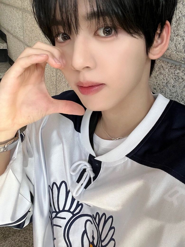  5 Reasons Why ZEROBASEONE’s Han YuJin Is The Ace Of 5th Gen Yeonhanam Idol