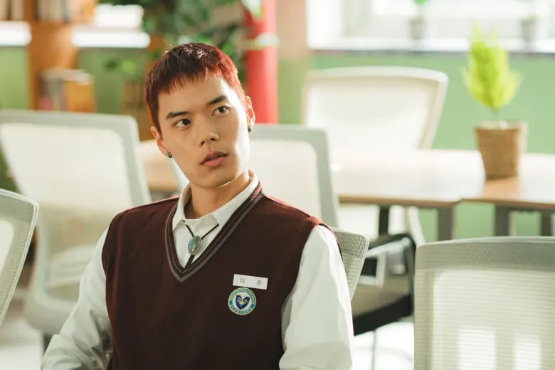  12 Rising Actors From The K-Drama “Study Group” You Need To Follow On Instagram