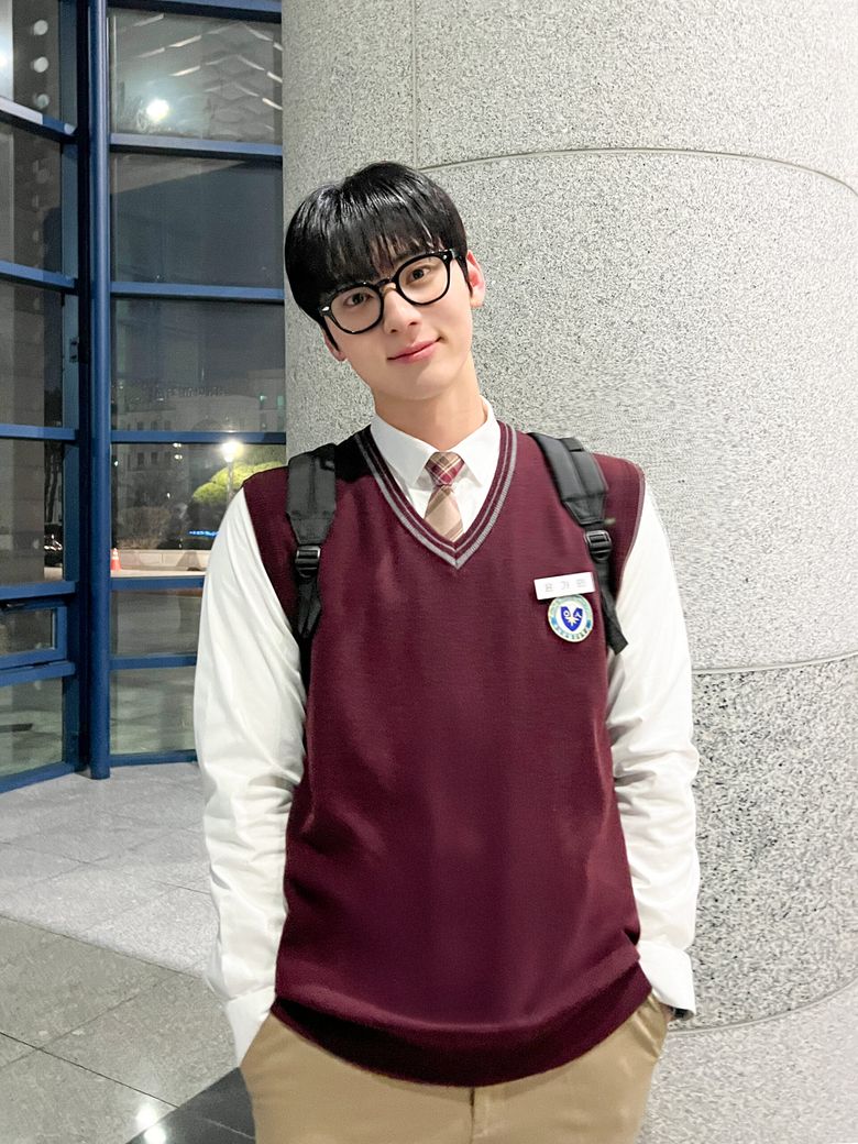  12 Rising Actors From The K-Drama “Study Group” You Need To Follow On Instagram