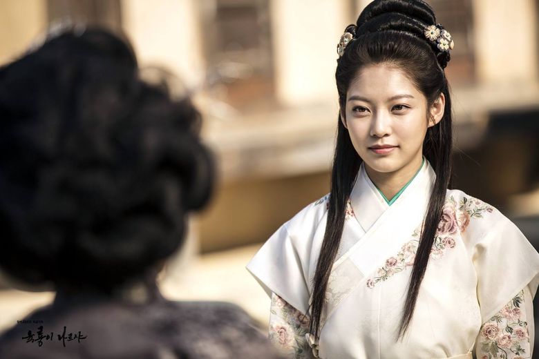 Why Gong SeungYeon's Role In "Karma" Is Earning Rave Reviews
