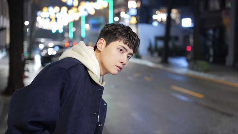 Lee JinHyuk Marks 2000 Days Since His Solo Debut With Heartfelt Special Album “D – XXXX” For His Fans | Exclusive Interview