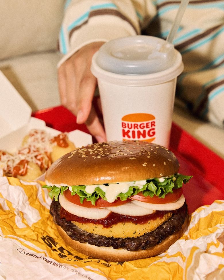 Burgers In Korea Are Winning Big—But What’s Causing Pizza’s Decline?