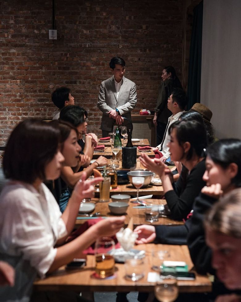 Solo Dining In Korea: Does It Make People Happier Or More Isolated?