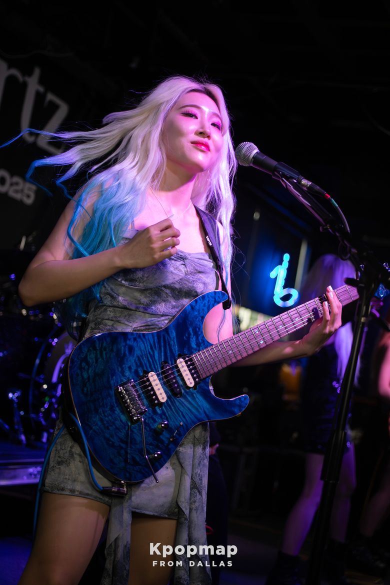 Exclusive Review: Rolling Quartz “Stand Up” In Dallas