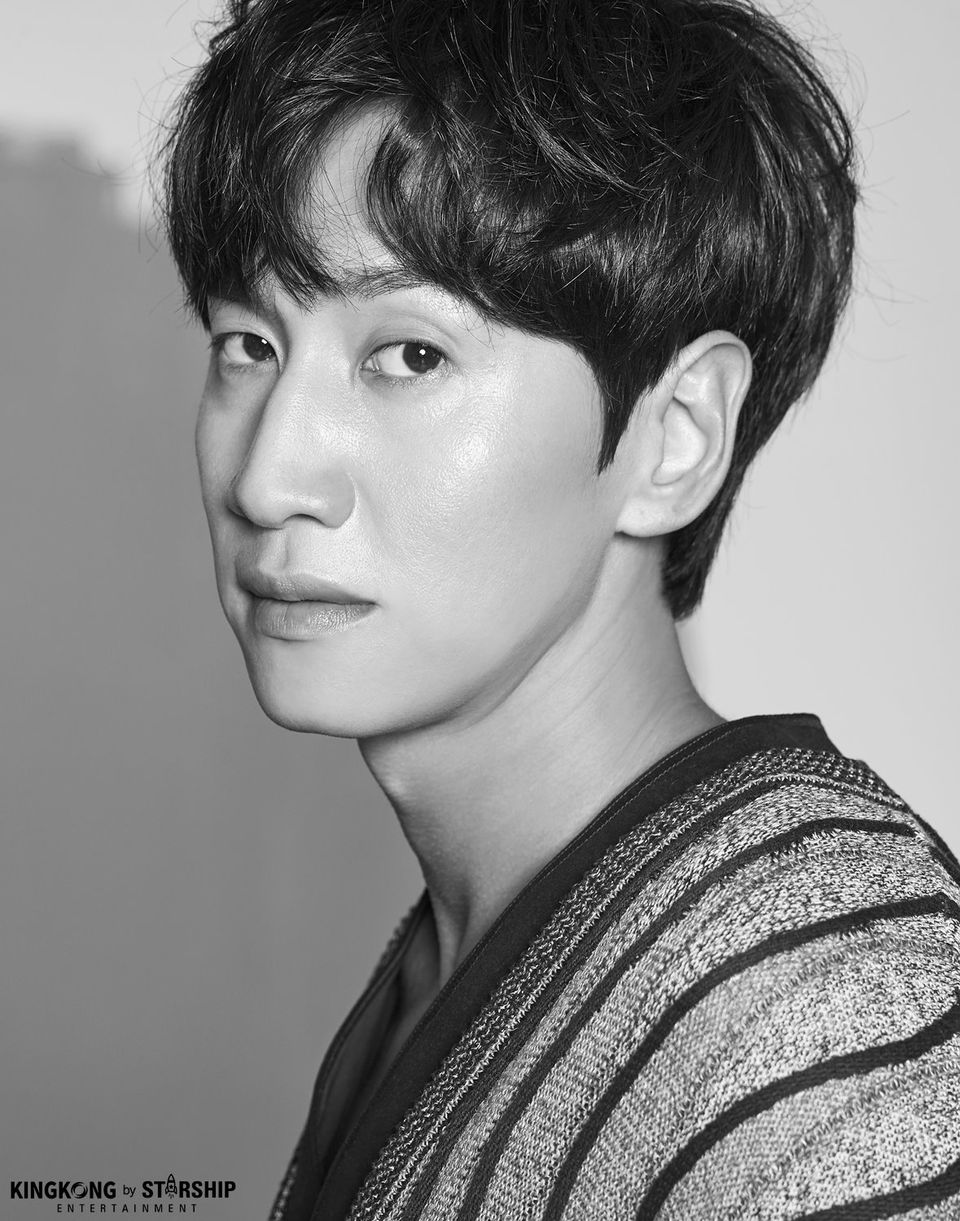 Lee KwangSoo, New Profile Photo Behind Shooting Scene - Kpopmap