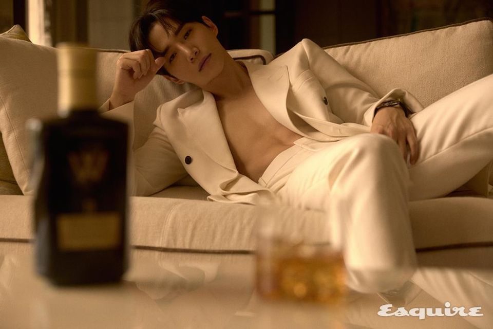 Чуно (2PM) для Esquire: "Это нормально - быть несовершенным"