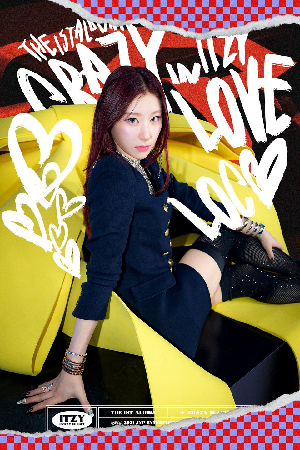 ITZY 1st Album [CRAZY IN LOVE] LOCO Concept Image - Kpopmap