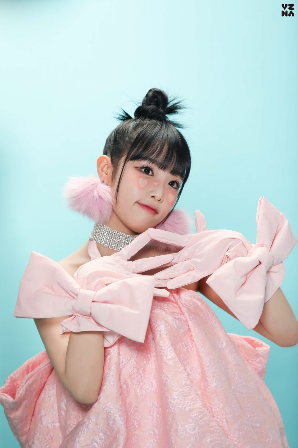 Choi YeNa, Album Cover Shooting Of ‘ˣ‿ˣ (SMiLEY)’ Behind-The-Scene ...