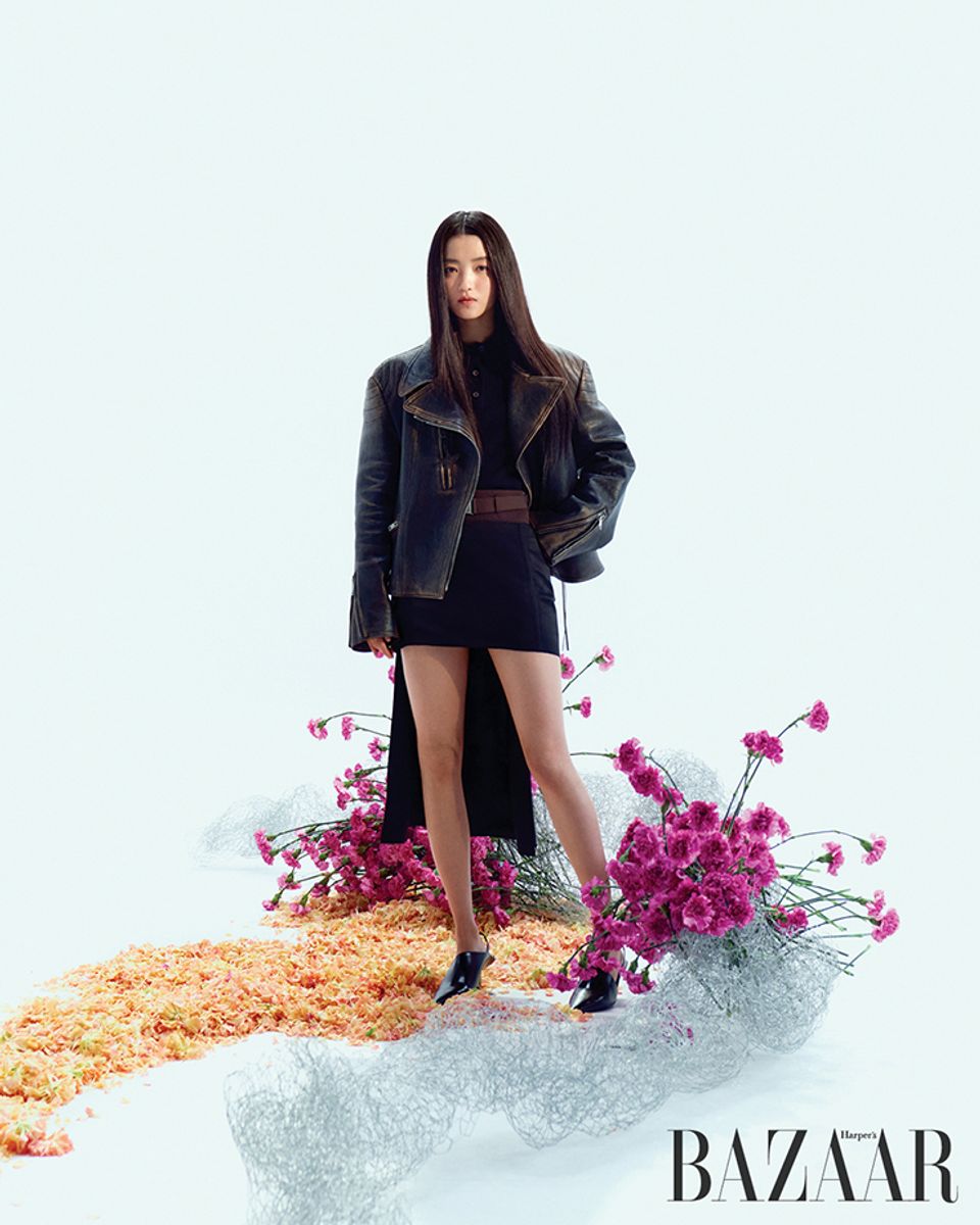 Kim TaeRi For Harper's BAZAAR Korea Magazine February Issue - Kpopmap