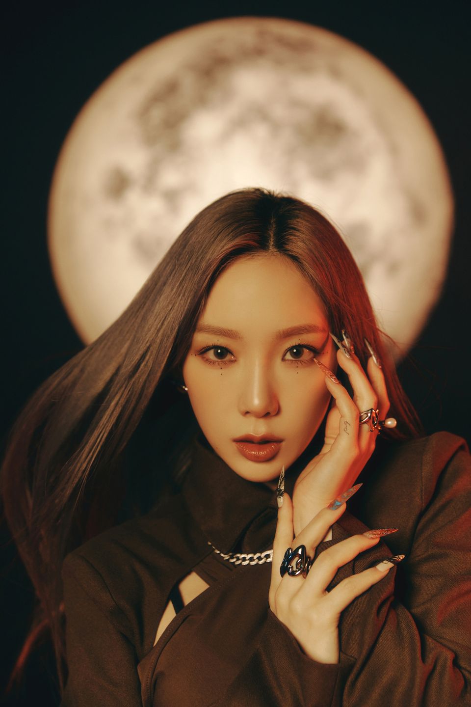 TaeYeon, Album Cover Shooting Of ‘INVU’ - Part 1 - Kpopmap