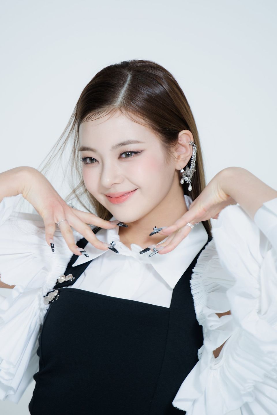 ITZY Shooting For 5th Mini Album 